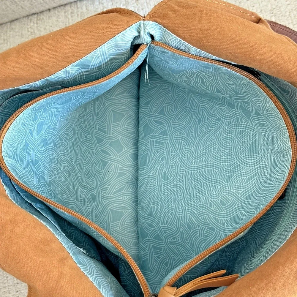 The Sak Women's Huntley‎ Leather Hobo Bag Metro Sling Pebbled Tan with Tassel